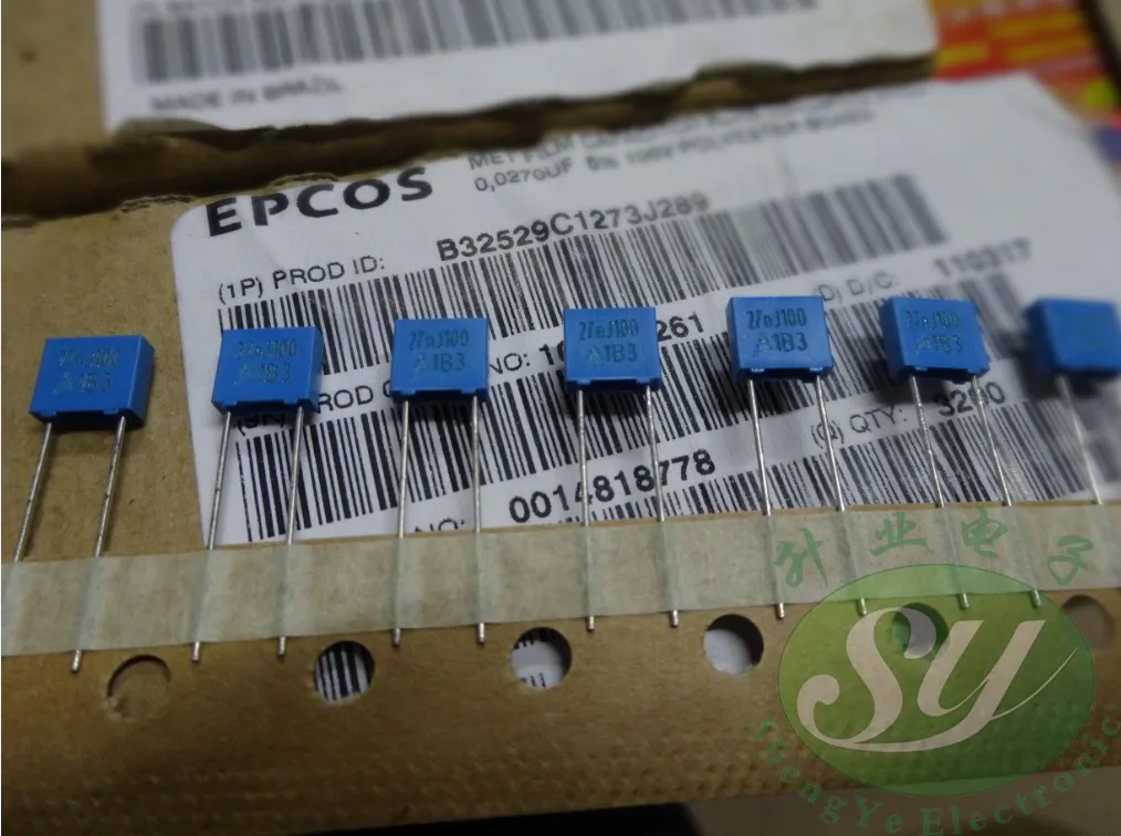 20 шт. Новый EPCOS B32529C1273J 27 мкФ 100V PCM5 B32529 273/100V 0 027 мкФ/100 v p5mm 27NF 100VDC 100V27NF 27nJ100 |