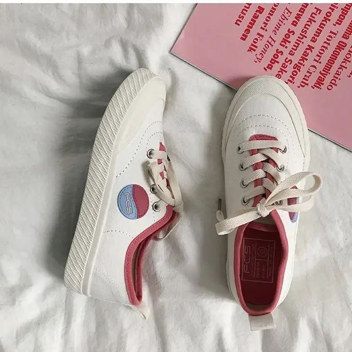 Текстильные туфли для женщин и студентов Корейская версия низких кроссовок