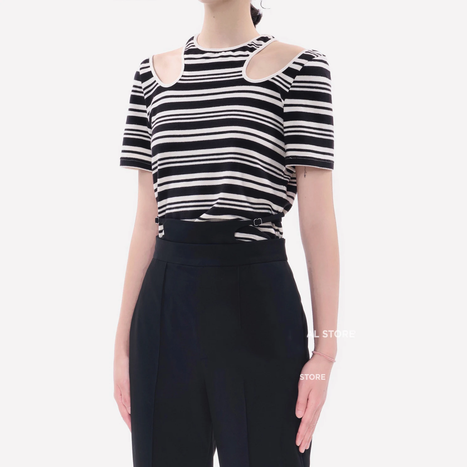 Разборная футболка с открытыми плечами в полоску Новинка лета 2021 тонкий