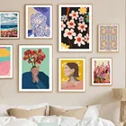 Абстрактная Цветочная женщина красочная Картина на холсте в скандинавском стиле ретро плакаты и принты настенные картины для гостиной домашний декор