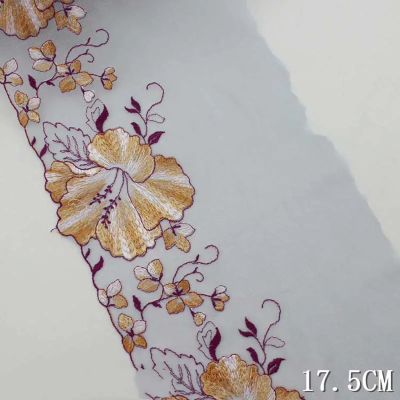 2 ярда светло-голубого кружева с вышивкой и цветочным краем для бюстгальтера