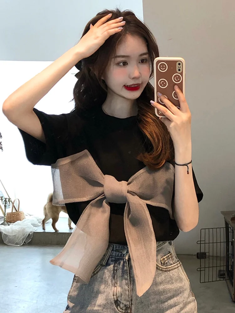 Шикарное женское платье с дизайном: летняя футболка коротким рукавом и галстуком