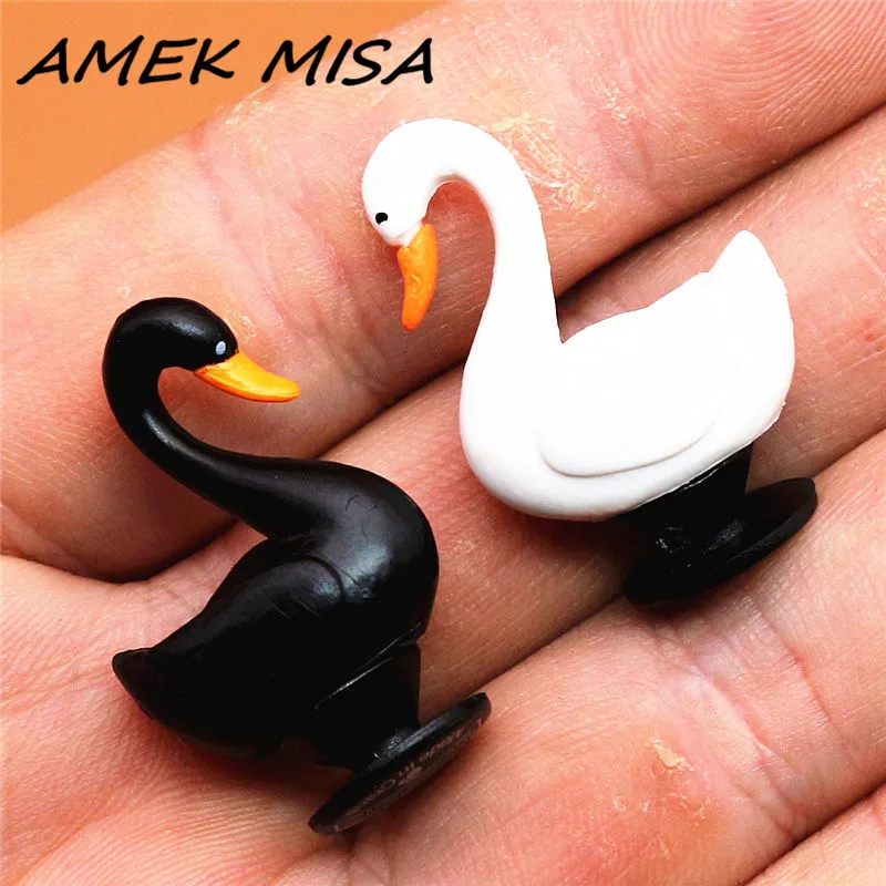 

Single Sale 1pc PVC Shoe Charms Cute 3D Mini Animal Model Shoe Accessories Shoe Buckle Decorations Fit Croc JIBZ Kids X-mas Gift