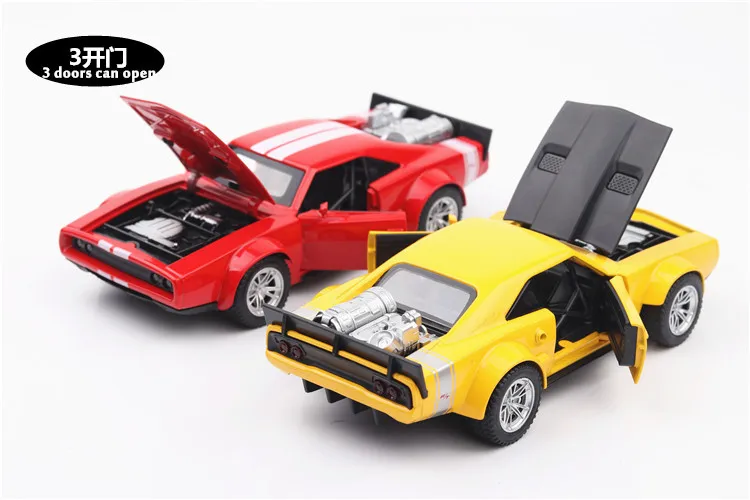 Модель спортивного автомобиля Форсаж 8 из сплава с зарядным устройством для льда