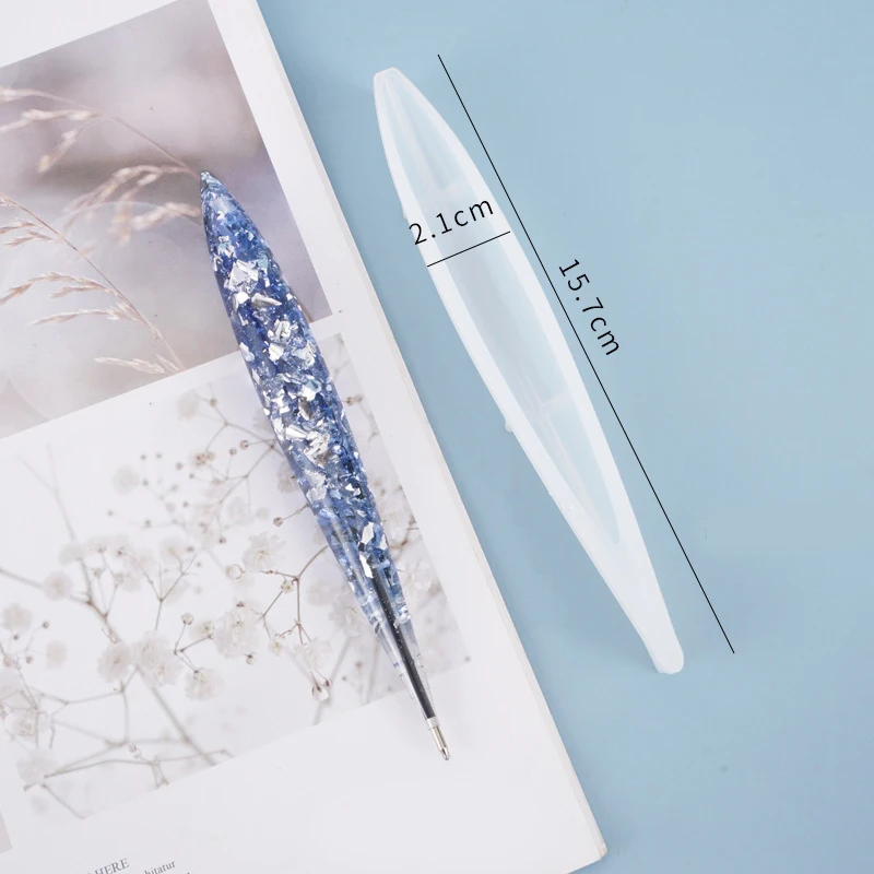 

Silicone Mold Love Lock for Lovers Pendant DIY Epoxy Resin Mould Necklace Casting Mold Jewelry Making Tools Candle Mold