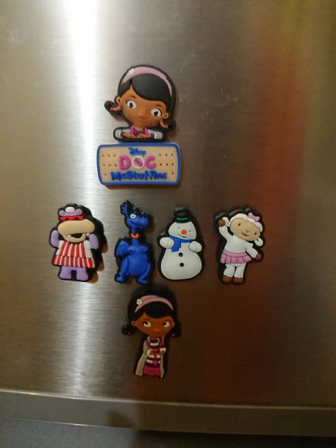 25 шт/лот Doc Mcstuffins пвх магниты на холодильник аниме магнитные наклейки магниты на холодильник домашний декор DIY игрушки Детский подарок