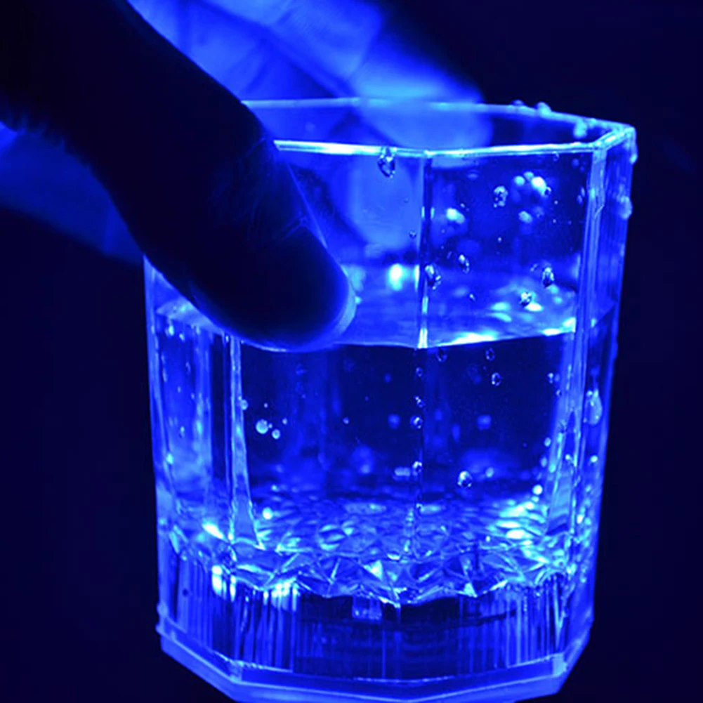 LED Wine Glass Cup Water bottle Sensitive Discoloration Illuminated Octagon Romantic Atmospheres Flash Cups | Дом и сад