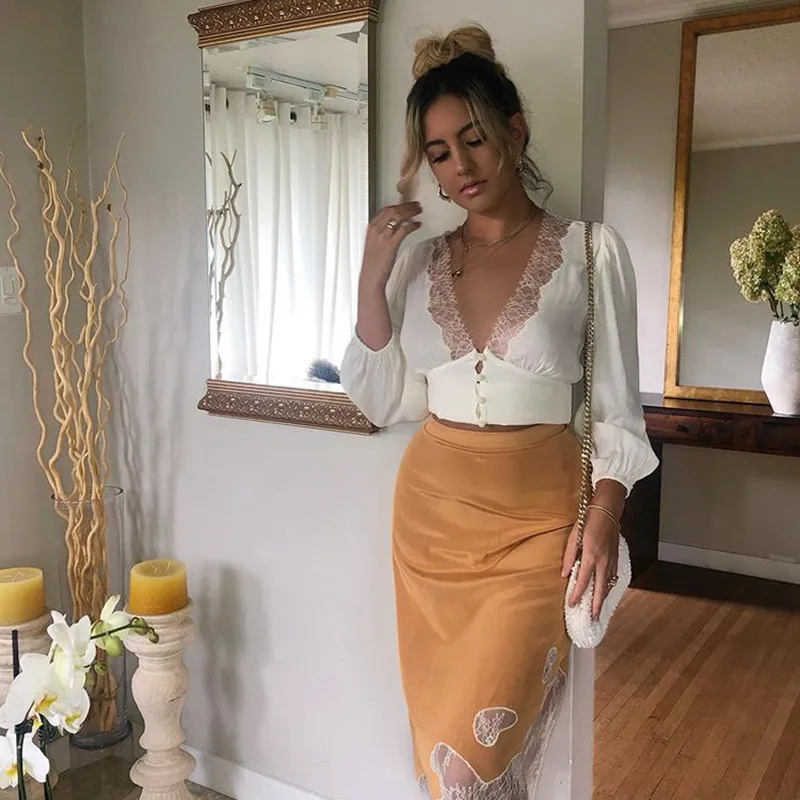 

Women Vintage Long Sleeve Slim Blouse Shirts Sexy Deep V-Neck Lace Puff Sleeve Tops Blouses Female Chiffon Shirts Blousas