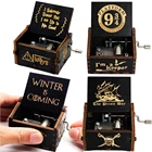 Резная деревянная музыкальная шкатулка с аниме-фигуркой рассекающего демонов, с мотивом Хэллоуина, музыкальный подарок на день рождения и Рождество