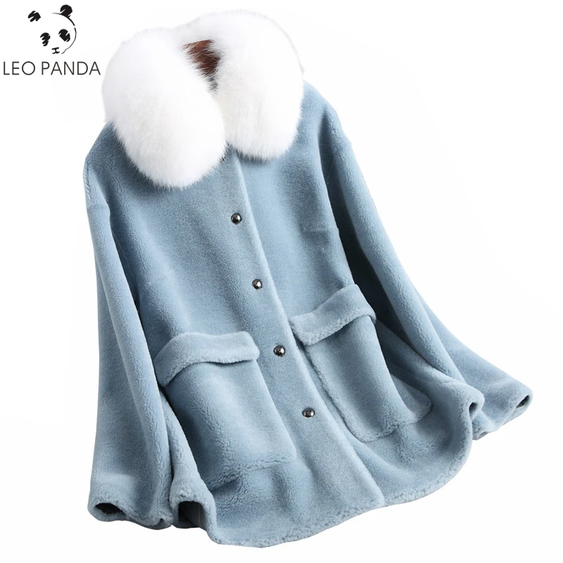 Женская короткая шуба из натурального овечьего меха элегантная синяя Толстая