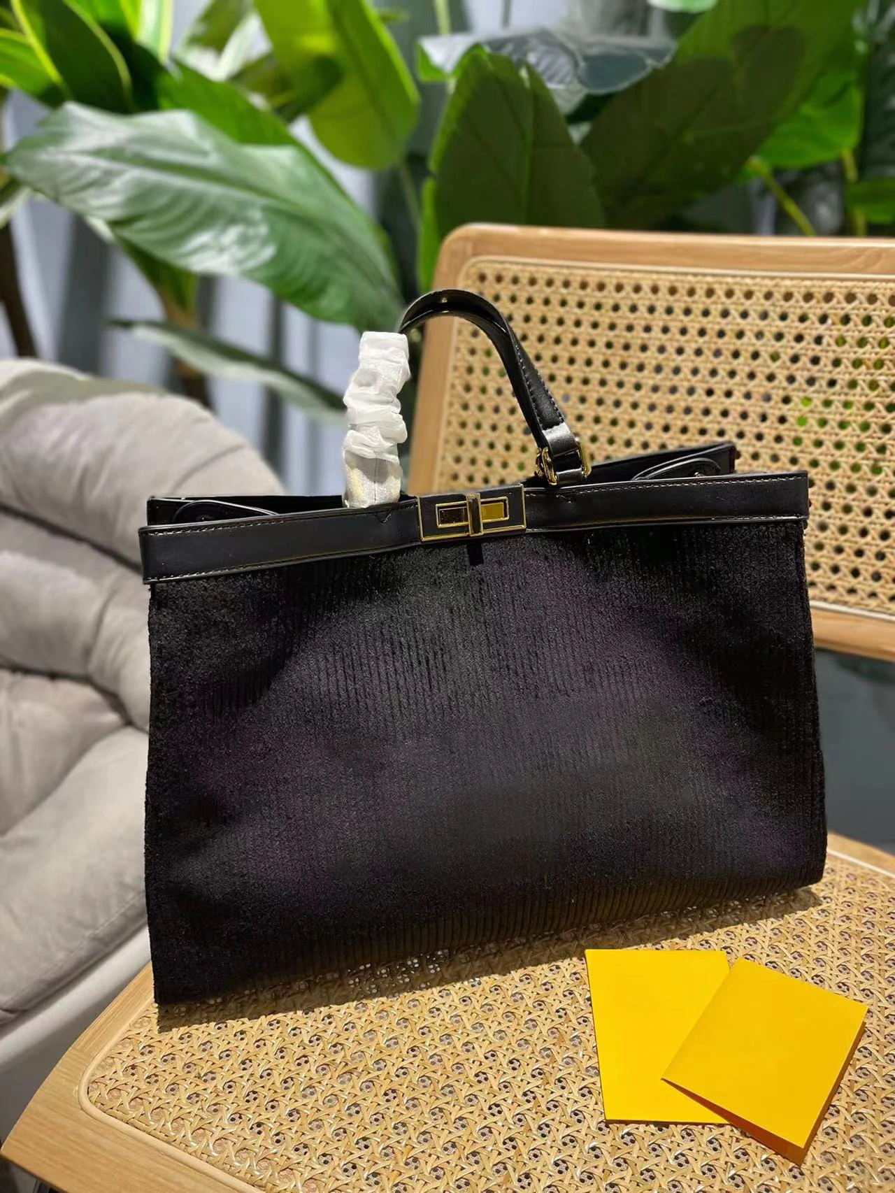 

400049 top fashion high-end trendy design with LOGO large capacity one-shoulder diagonal all-match flannel tote bag
