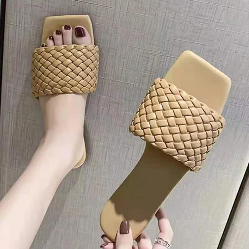 

Summer New Style Solid Color Flat Bottom Women's Slippers Square Toe Woven Beach Sandals Ladies Leisure Flip-Flops