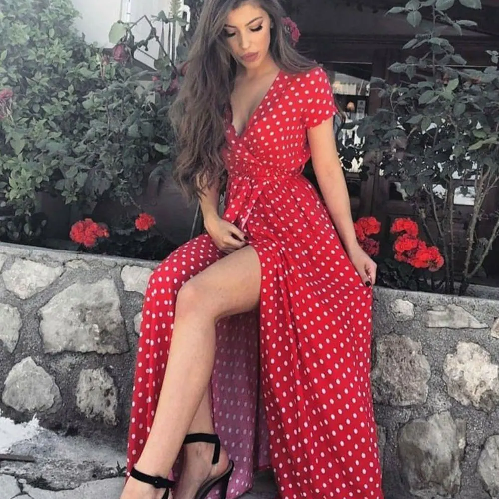 

2021 Summer Ladies Long Skirt V-neck Low-neck Polka Dot Beach Skirt Long Skirt Ladies Evening Dress Skirt Summer Dress