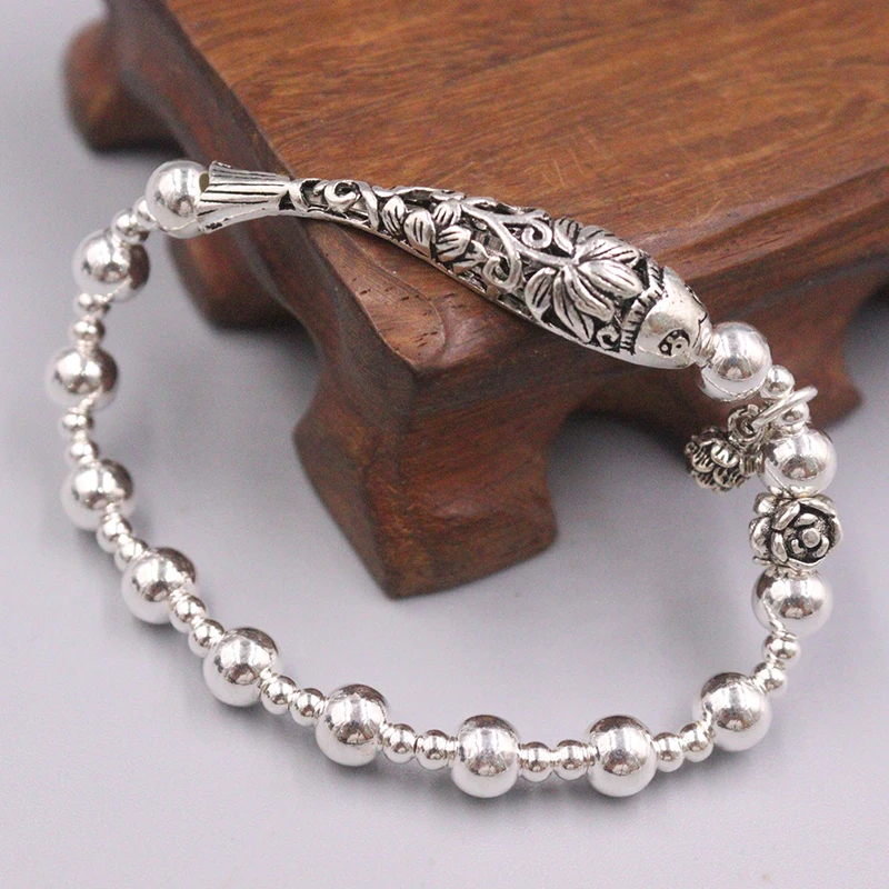 

Женский браслет из серебра 6,7 пробы с бусинами 6 мм