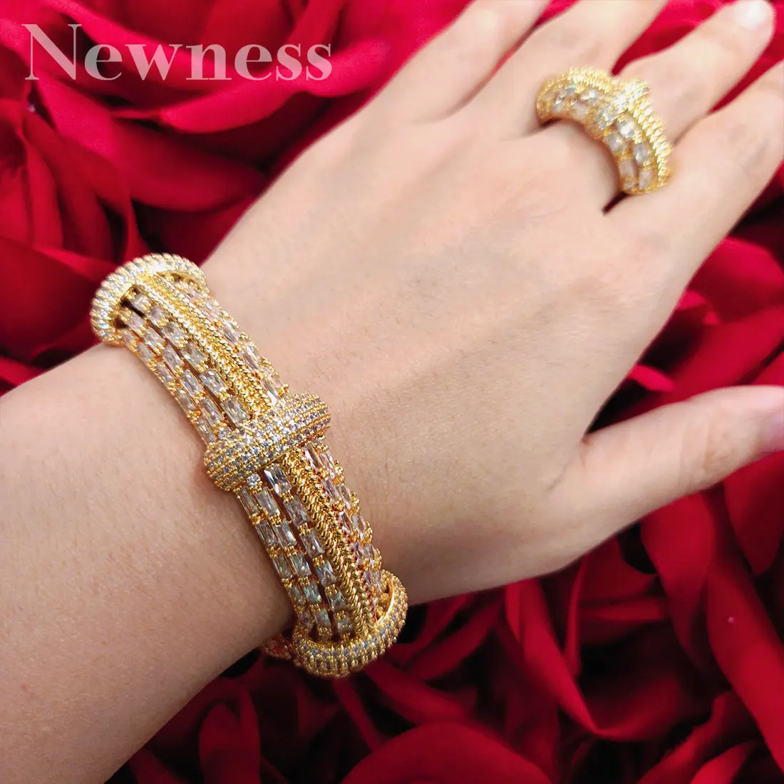 

Newness Luxury African Bangle Ring Sets Fashion Dubai Bridal Jewelry Sets For Women Wedding brincos para as mulheres