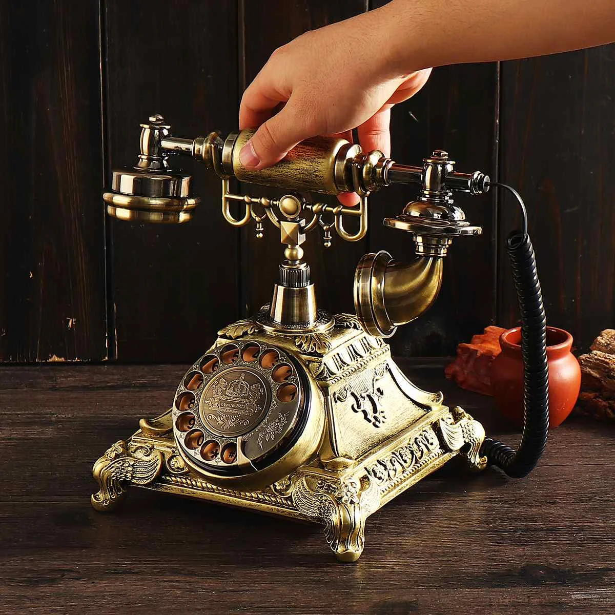 vintage resin telephone money box piggy bank home decoration accessories retro gift old phone model cabinet ornaments craft free global shipping