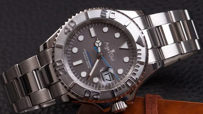 

Classic New Men Automatic Mechanical Watch Silver Rose Gold Coffee Stainless Steel Yacht Watches Sapphire ETA2813 40mm