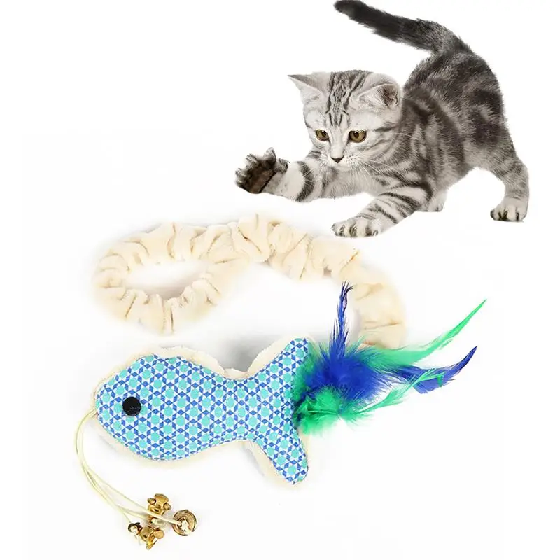 

1pcs Cat Toy Creative Fish Fake Feather Cat Interactive Toy Cat Chew Toy Funny Sound Squeaky Toys for Kittens