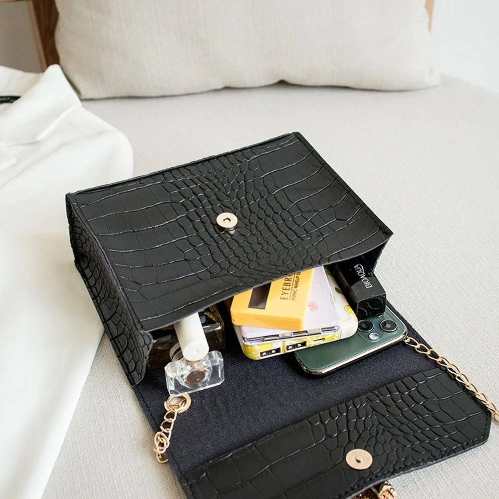 

Messenger Handbags Women Casual Shoulder Bags New Fashion PU Leather Casual Solid Chain Crossbody Square Bags For Women 2021