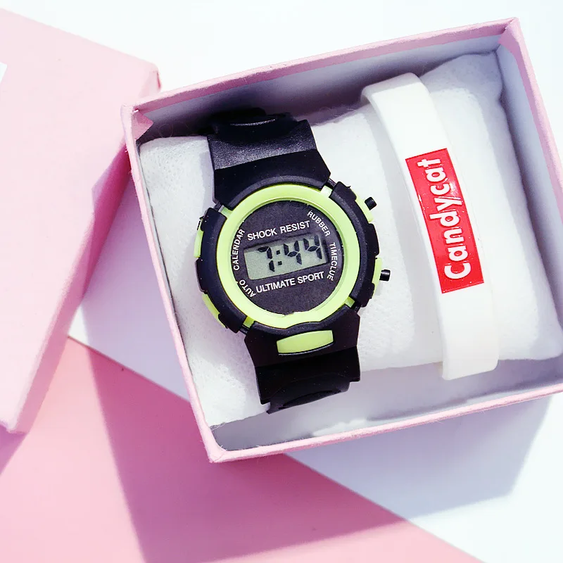 Горячая Корейская версия простых электронных спортивных наручных часов