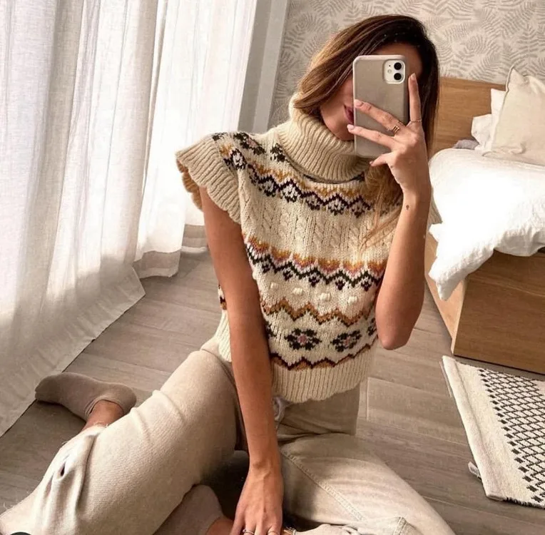 

ZCWXM Turtleneck Knitted Sweater Women 2021 Vintage Geometric Sleeveless Sweater Vest Scalloped Edge Bohemian Pullover Jumper