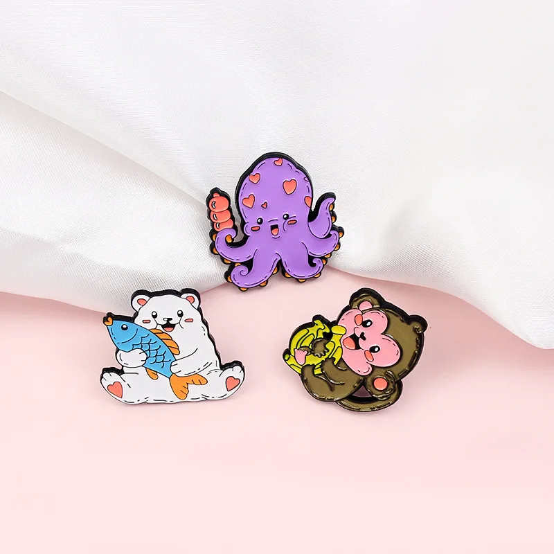 

MIX DESIGNS Octopus Monkey Novel Enamel Label Pin Cartoon Brooches Women’s Brooch Holiday Gifts WHOLESALE