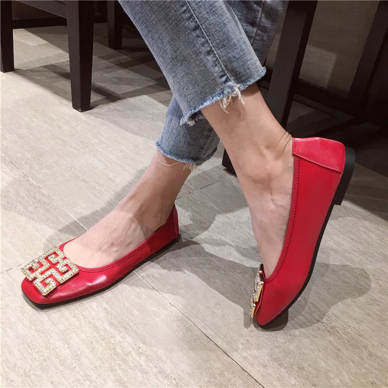

Big Size Women Flats Candy Color Shoes Woman Loafers Square Toe Slip on Fashion Flat Casual Zapatos Mujer 43 Q009