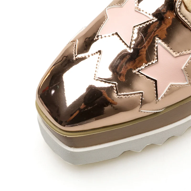 2020 летние женские Золотые балетки с перфорацией типа броги блестящие туфли на