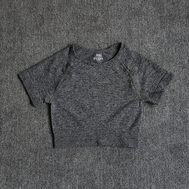 

Camisetas de Yoga de manga corta para mujer, Top corto de Fitness sin costuras de Color solido, Tops de entrenamiento