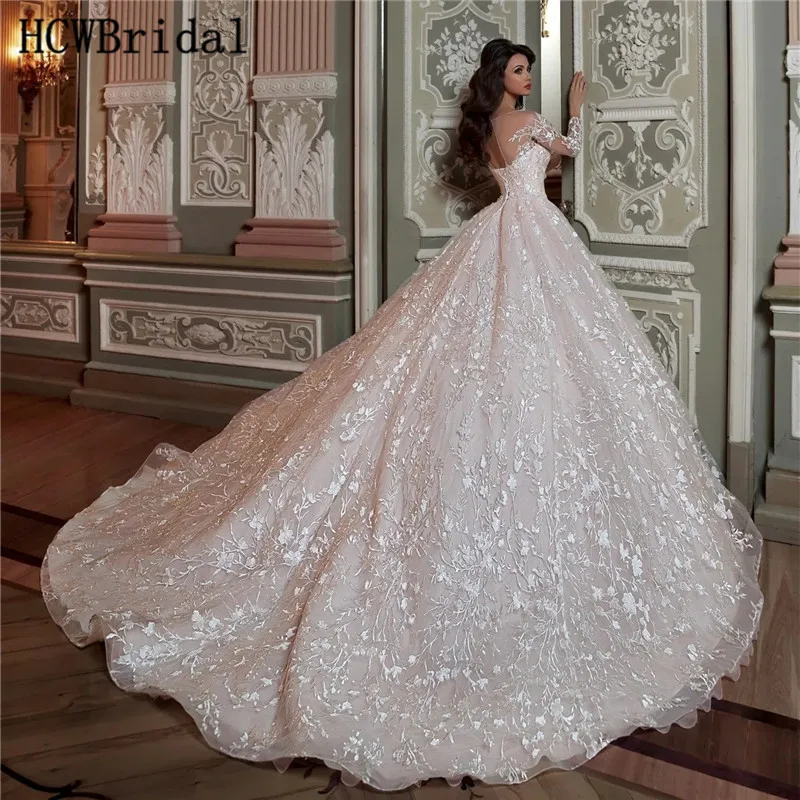 

Gorgeous Long Sleeves Lace Princess Dubai Wedding Dresses 2020 Newest Sweep Train Puffy Organza Bride Dress Robe De Mariee