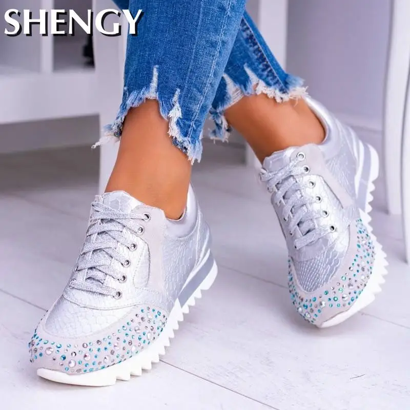 Женские кроссовки на платформе Вулканизированная плоская подошва со змеиным