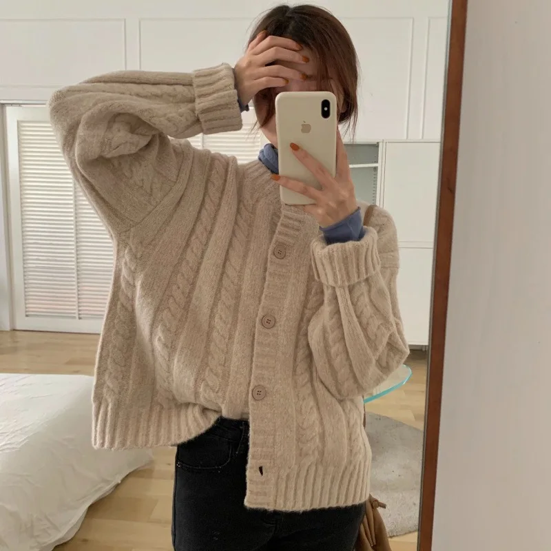 

Sweater cardigan women loose-fitting outer wear 2022 autumn and winter new round neck solid color striped knitted jacket top