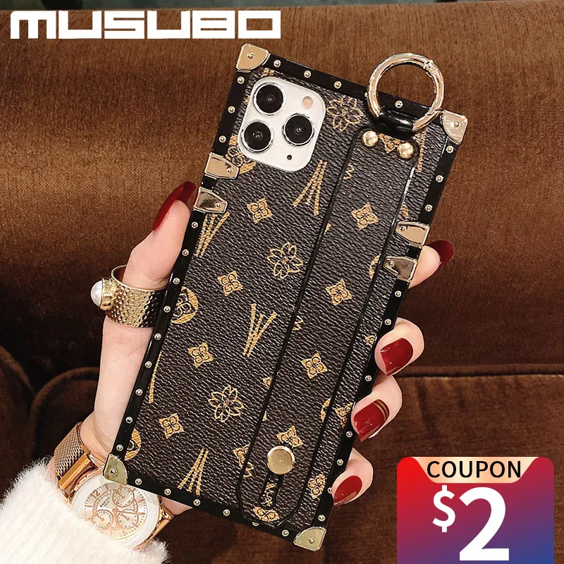 Musubo Luxury Brand Wristband Cases for IPhone 13 14 11 12 Pro Max XS XR X 8 7 Plus Girls Soft Square Phone Cover Fundas Woman
