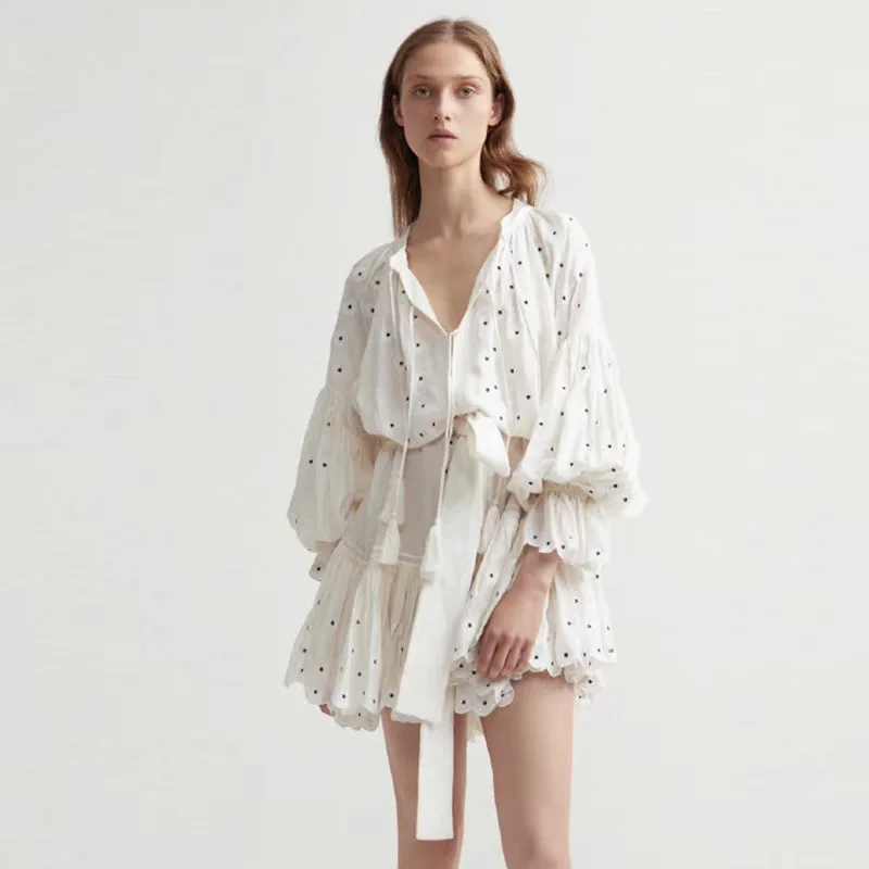 Австралийский бренд ACLE * платье праздничное стильное с v-образным вырезом на