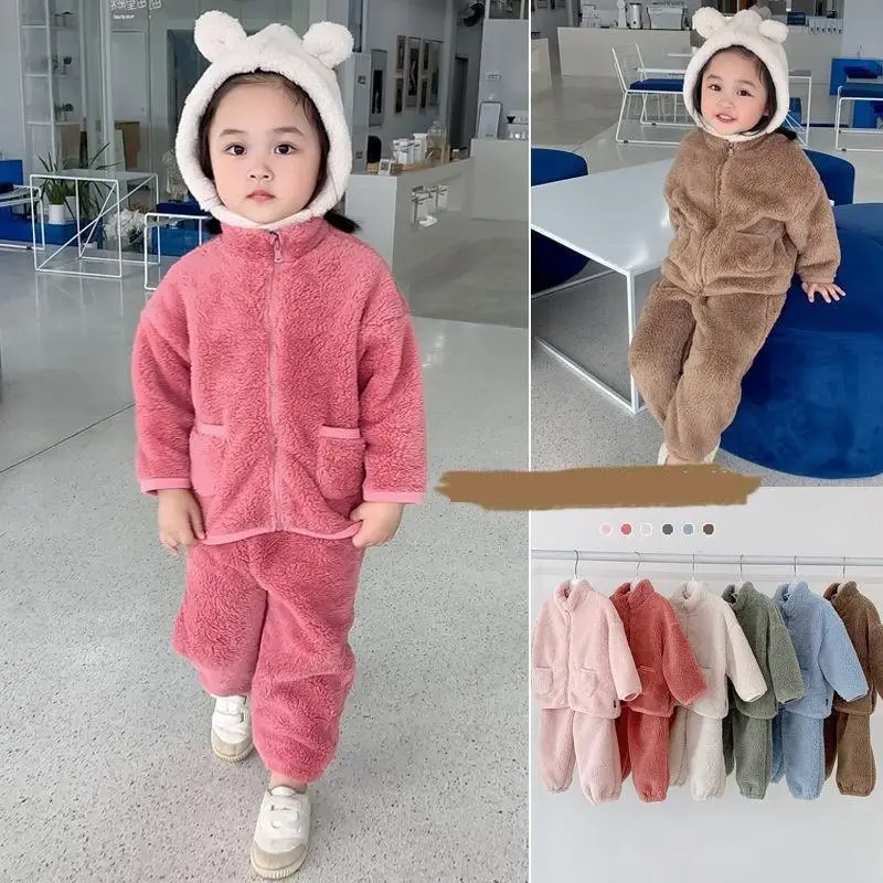 Детская одежда для детей от 2 до 8 лет осенне-зимние комплекты плюшевые плотные