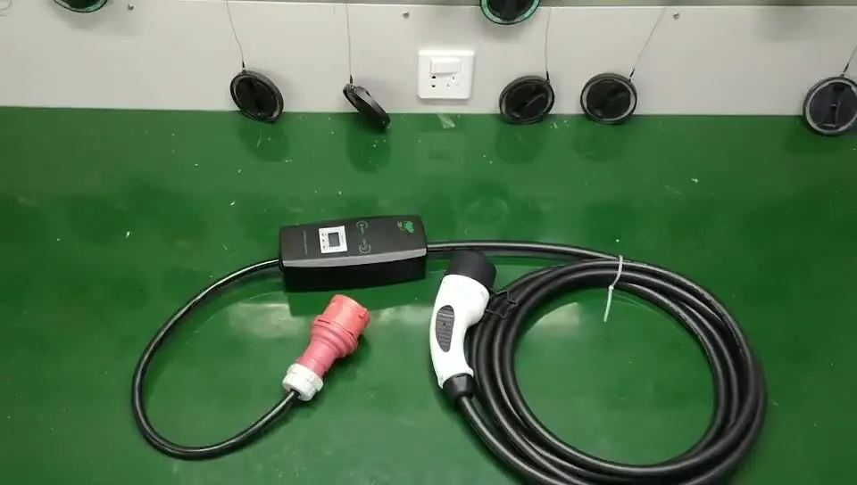 

16A KHONS type 2 portable EV charging cable European home charger plug