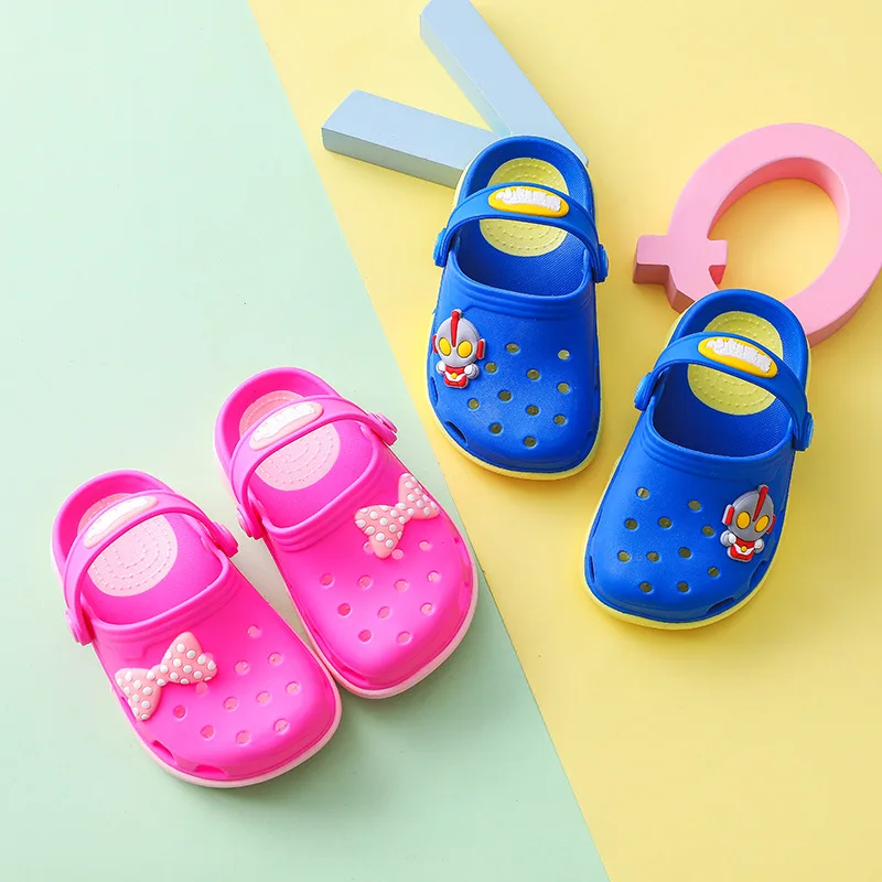Летняя модная детская обувь с рисунками из мультфильмов для мальчиков и девочек