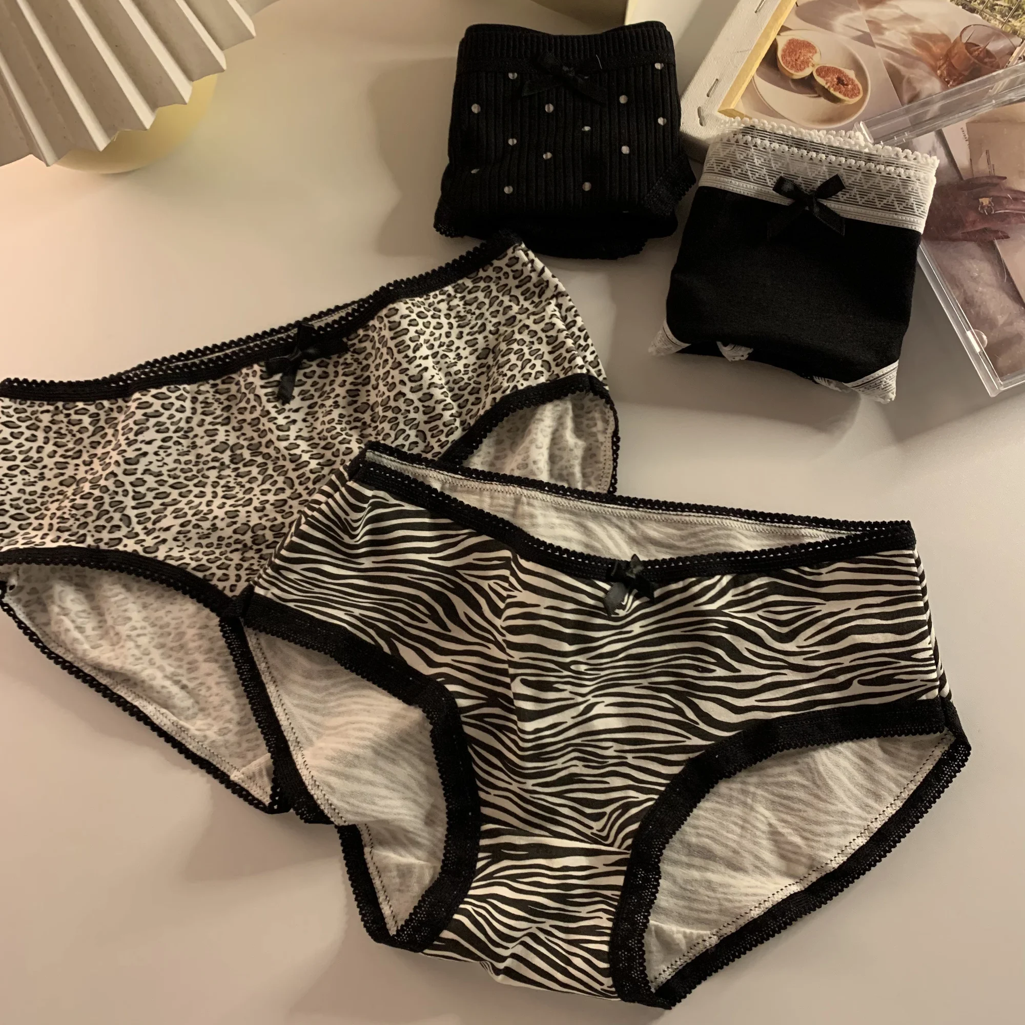 

Leopard Zebra Print Breathable Three
