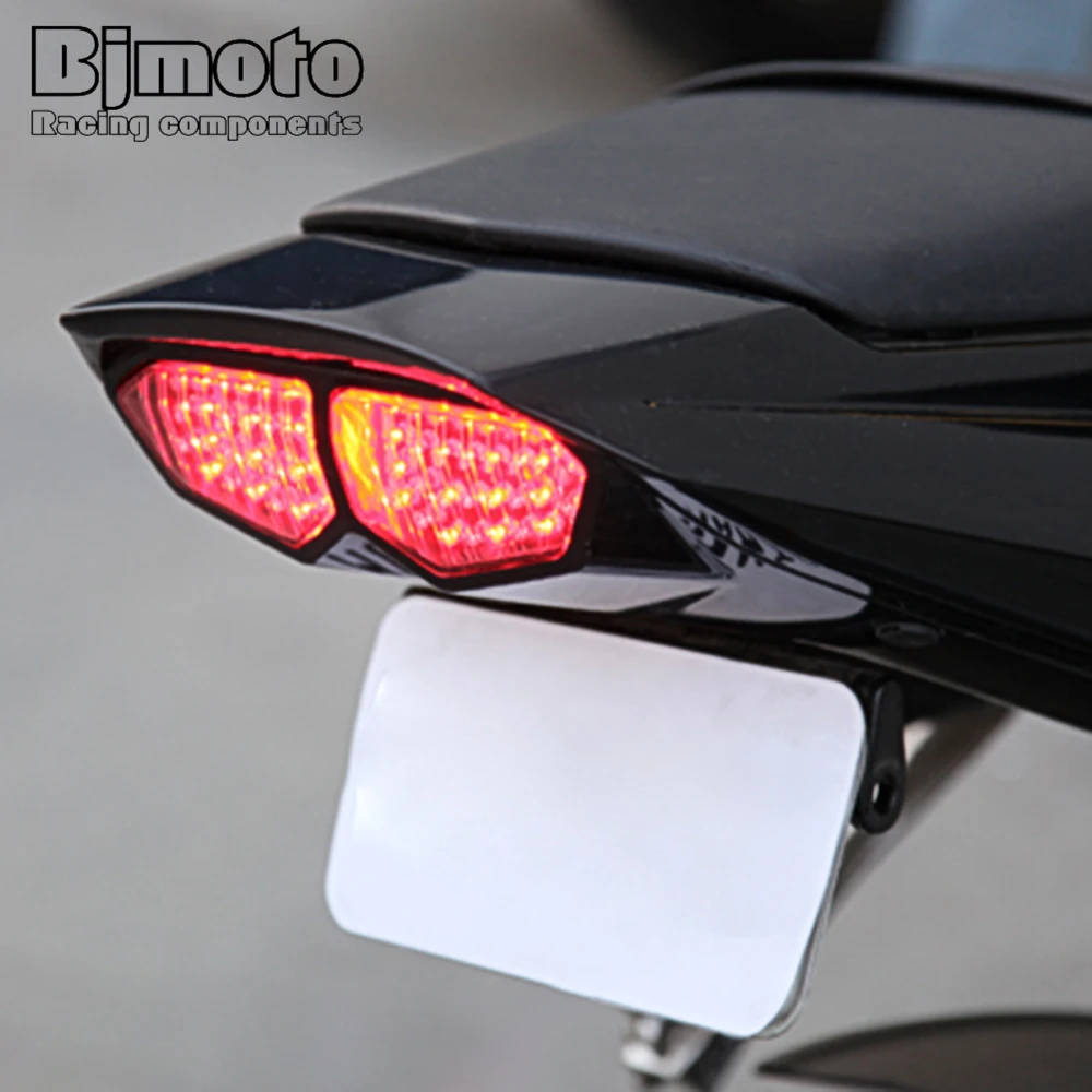 

BJMOTO 12V Tail Light Turn Signal Blinker Lamp For Yamaha YZF R6 03-05 R6S 06-08 XTZ 1200 2012-2014 Rear LED Stop Taillight