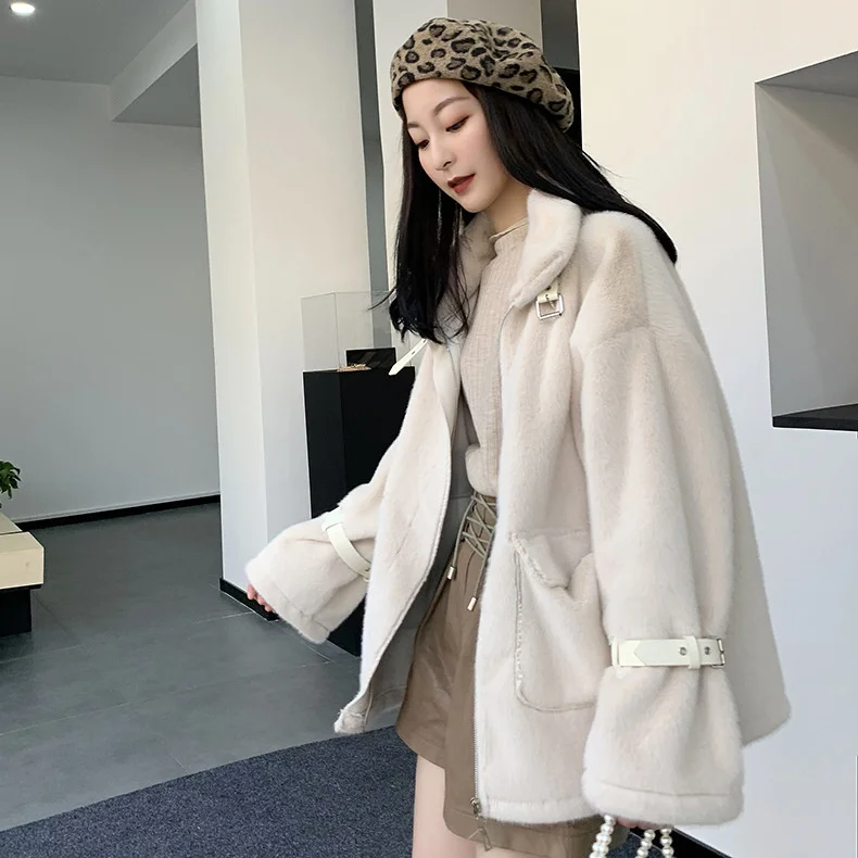 

2021 New Fur Women's Autumn And Winter Motorcycle Suit Imitation Mink Plush Coat Integrated Short Fashion Best Young Warm Furry