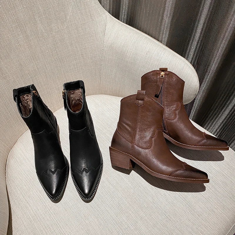 

Ковбойские Женские ботинки в стиле ретро с острым носком; Женская обувь; Брендовые ботильоны из натуральной кожи с тиснением; Ботинки на мас...