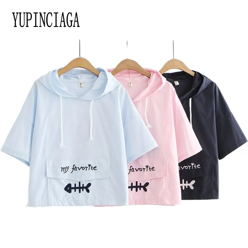 Женская футболка с капюшоном хлопковая Футболка вышитыми рыбками и ушками на