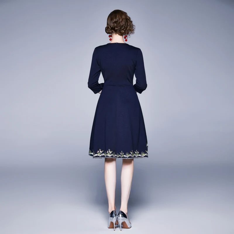 

Elegant Designer Women Luxury Embroidery Dress Female Office Party Robe Ladies Vintage Slim Lace-Up Bow Casual Dresses Vestidos