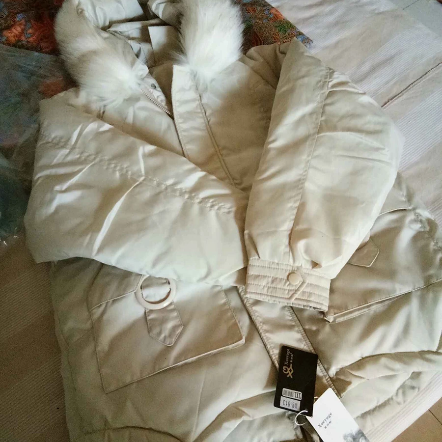 Толстые парки с меховым капюшоном и карманами на хлопковой подкладке