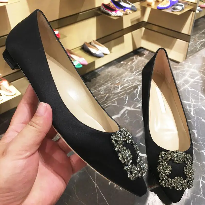 

2022 Brand MB Wedding Shoes Woman Crystals Square Buckle Silk Stain Pumps Pointed Toe Stiletto 6 8 10cm High Heels Bridal Shoes