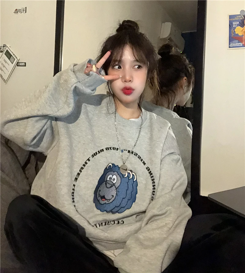 

XZ787 2021 new Ladies retro fun embroidery stacked lion head plus velvet loose Sweatshirts