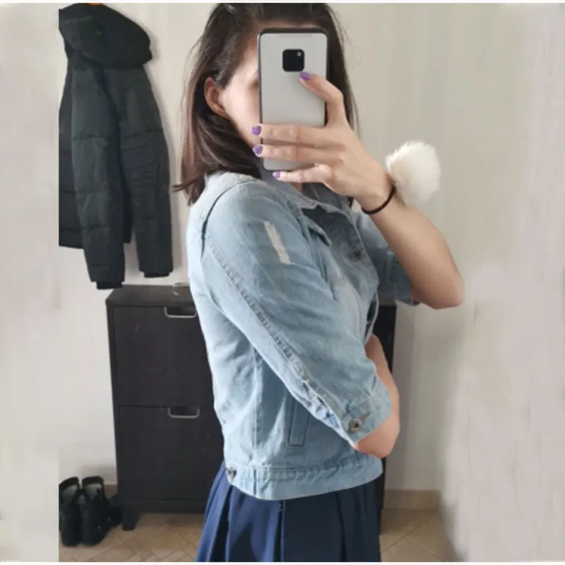 Женская укороченная джинсовая куртка большого размера светильник синий Бомбер