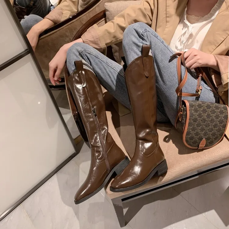 

Женские сапоги из лакированной кожи, на молнии, с круглым носком