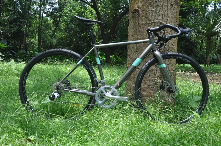DARKROCK AMPIL 700C циклокросс велосипед с Ши Мано 105 groupset CR-MO 4135 и углеродная вилка 8,9 кг легкие велосипедные