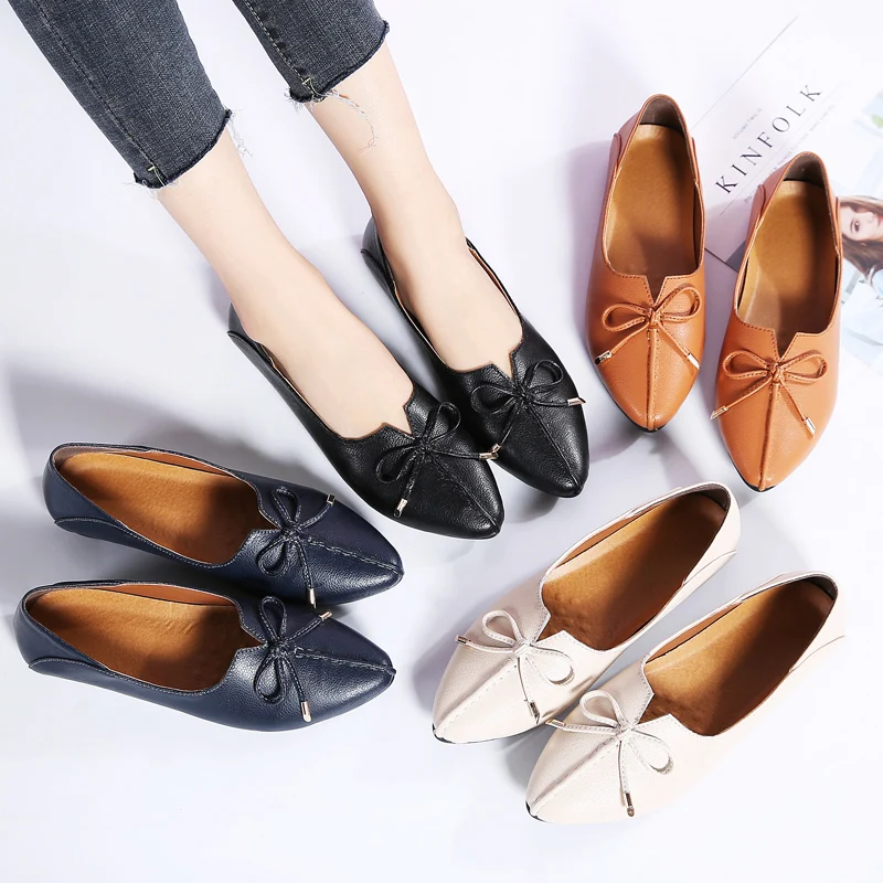 Туфли женские кожаные заостренный носок плоская подошва без застежки Мокасины